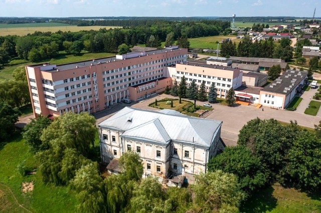 Россиянка приобрела дворец Радзивиллов в Белоруссии за 2,4 тысячи рублей
