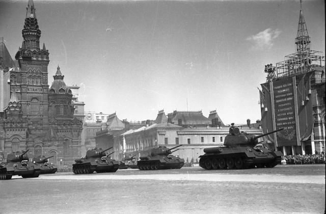 Военный парад весна 1951 года. Часть 2.