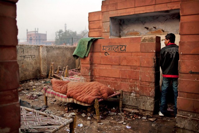 Уличное "общежитие" по-индийски