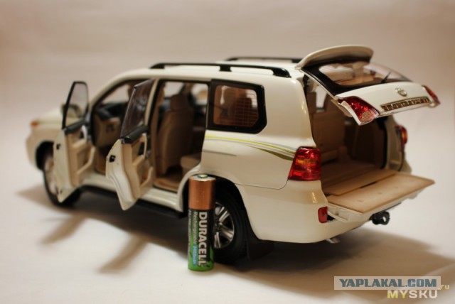 Китайцы сделали Land Cruiser 200 для бедных
