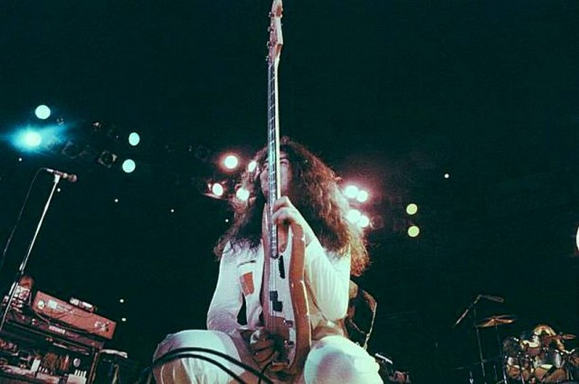 Музыка и музыканты: Glenn Hughes