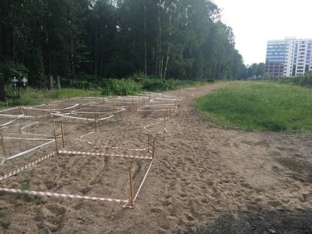 Глубина могилы у русских: почему до сих пор действует норма, установленная Петром I