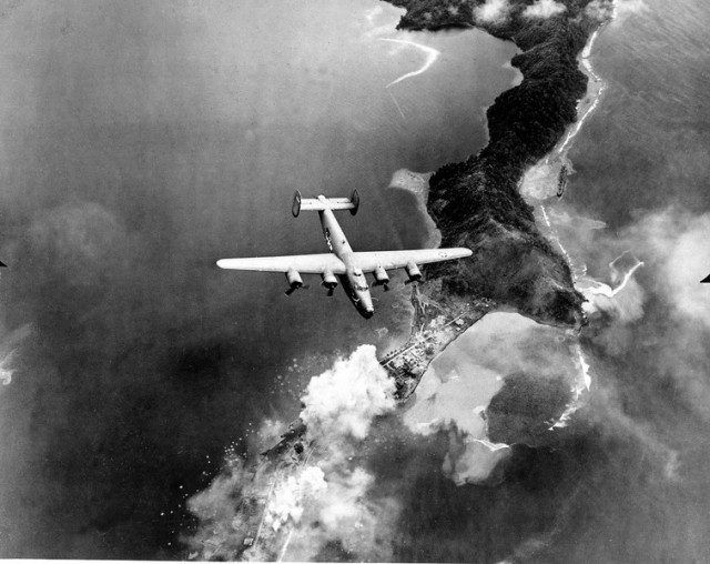 Бомбардировщик В-24 "Освободитель": самый массовый американский самолет 2-й мировой войны