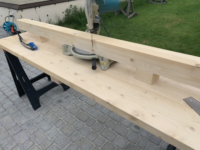 Навес для авто из бруса своими руками