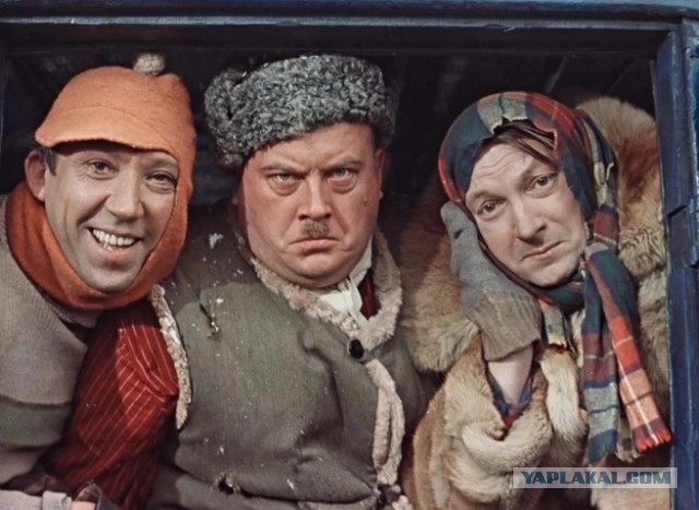 Киновселенная Гайдая: конспирологи разгадали, о чем на самом деле «Операция „Ы“» и «Кавказская пленница» — почему они связаны