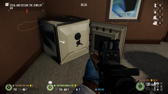 Куда прятать деньги от воров?