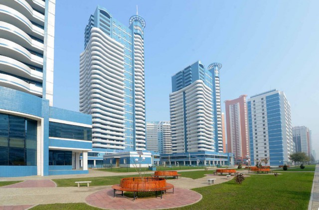 Контрабандные фотографии из Северной Кореи: Ким Чен Ын не одобряет!