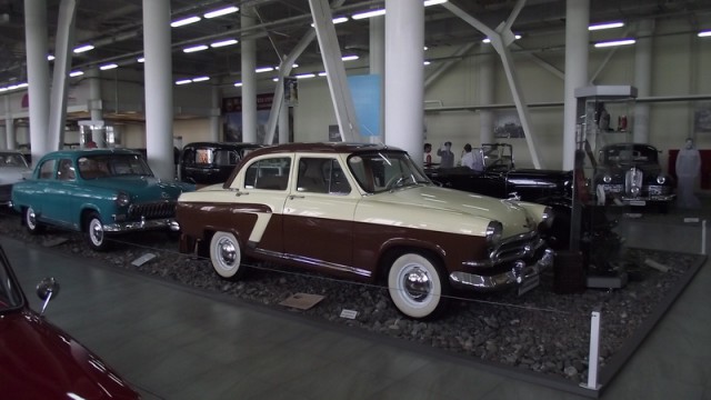 Экскурсия по автодрому трассы формулы-1 в Сочи.