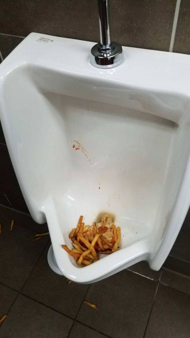 Бывают в жизни огорчения...