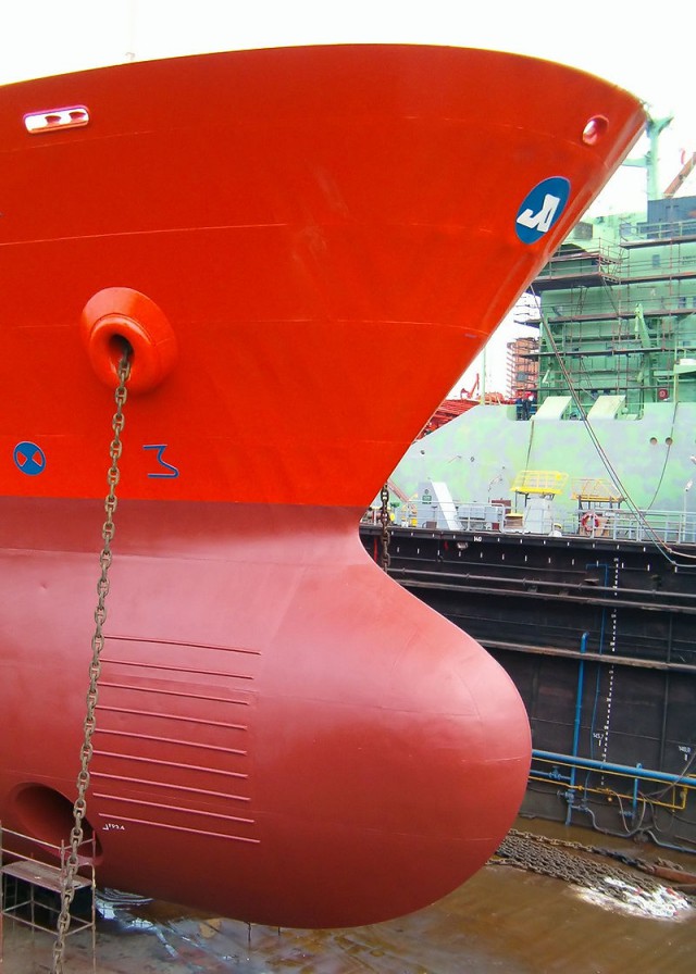 Роторный парус и газовый дизель: поход по Viking Grace