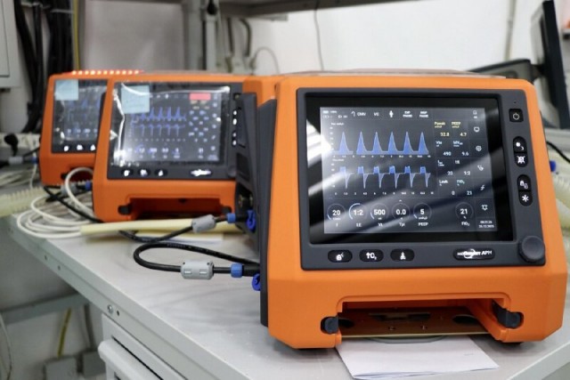 Выпущена первая партия российских аппаратов ИВЛ, замещающих иностранные аналоги