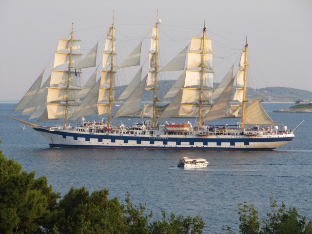 Самое большое парусное судно в мире