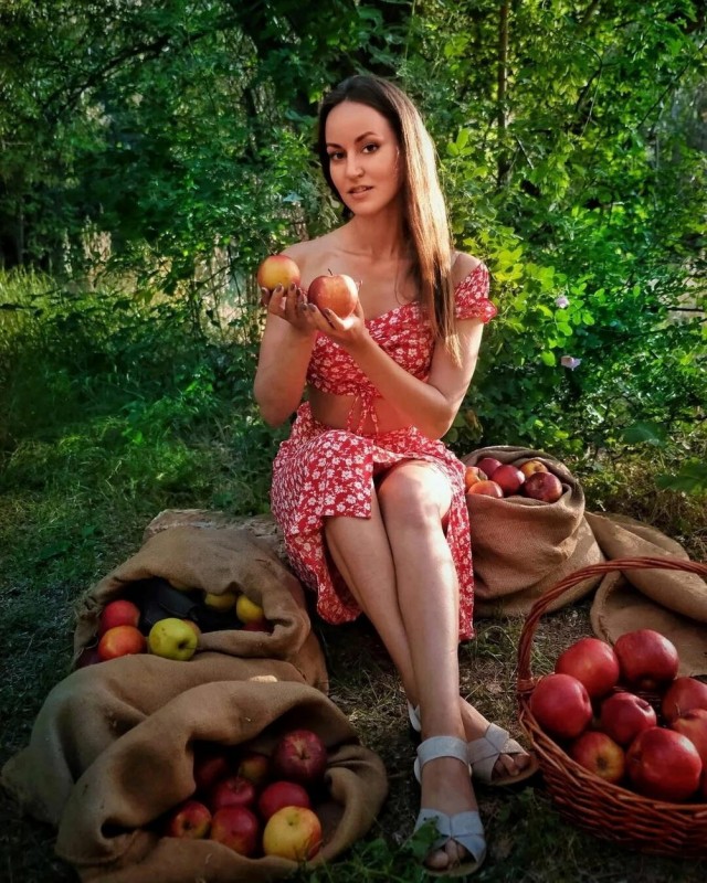 Девчата для тонуса - 62