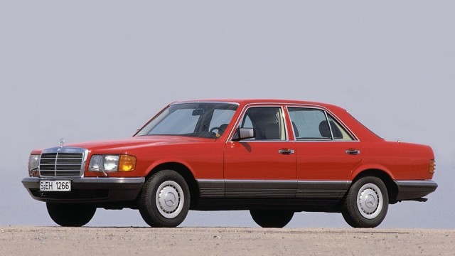 45 лет Mercedes-Benz W126