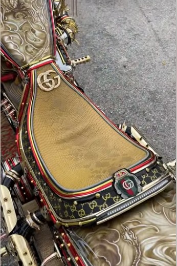 Gucci бывают не только сумочки, но и Gucci Chopper.