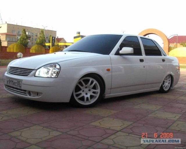 В чем рассекают по Лондону приезжие арабские шейхи