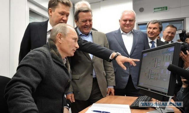 Медведев рассказал о росте доходов россиян