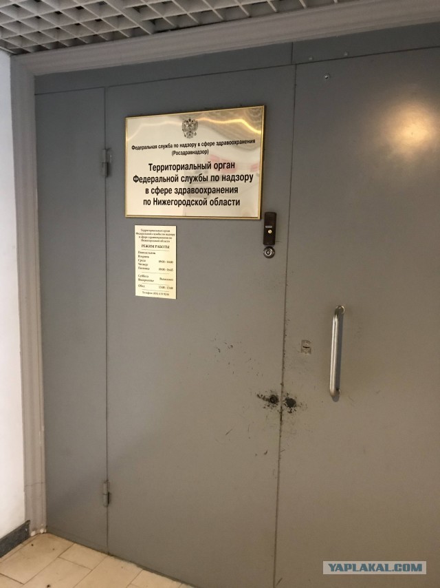 Вся жесть сурового Омского туалета на рынке