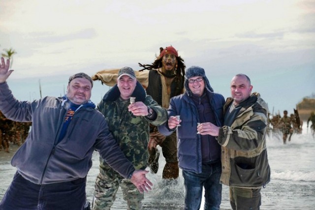 Фотожаба: С друзьями на охоте