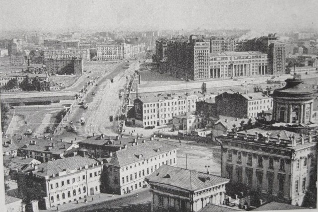 Москва и москвичи. Двадцатый век. 02.09.25