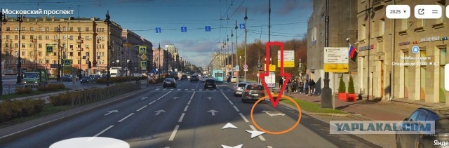 Мазда начала пересекать 8 полос + трамвайные пути на желтый (почти красный) сигнал светофора, но виноват БМВ ехавший на зеленый