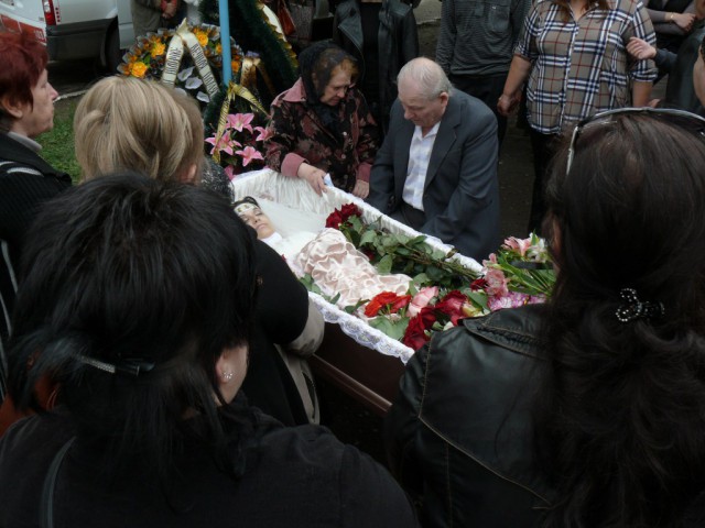 "Господи, этого ангела, за что?"