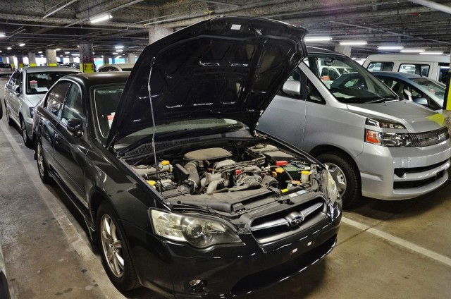 Как покупают подержанные автомобили в Японии