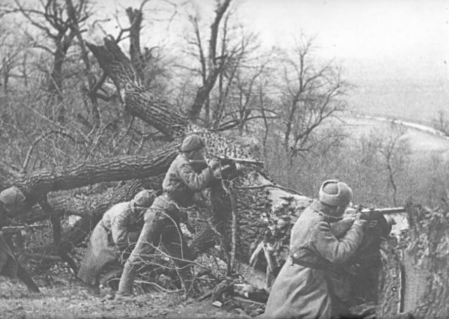 Великая Отечественная война: реальные лица со старых фотографий