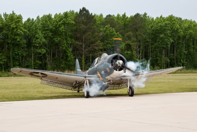 Бомбардировщик Douglas SBD «Dauntless»: когда скорость действительно не важна