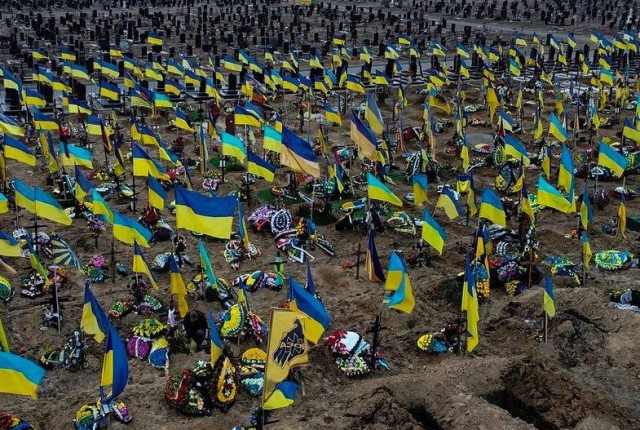 СМИ Украины сообщили о новых взрывах в Киеве на фоне воздушной тревоги