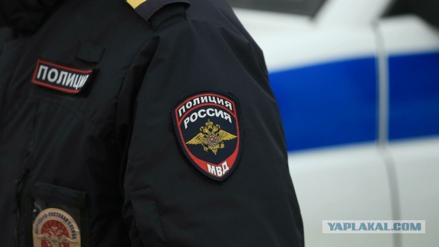 Вор украл баян у уличного музыканта, а потом сдал его в комиссионку