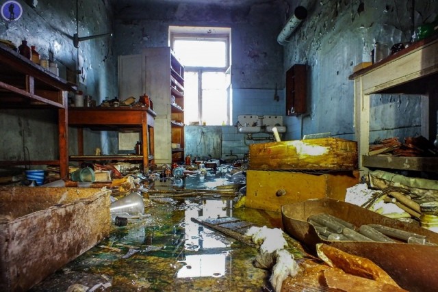 Заброшенный Северный Судоремонтный Завод в Советской Гавани