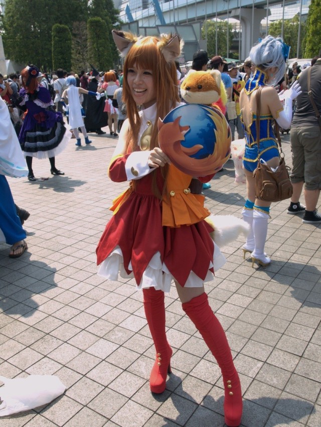 Фото с Comiket 81 /人◕ ‿‿ ◕人\