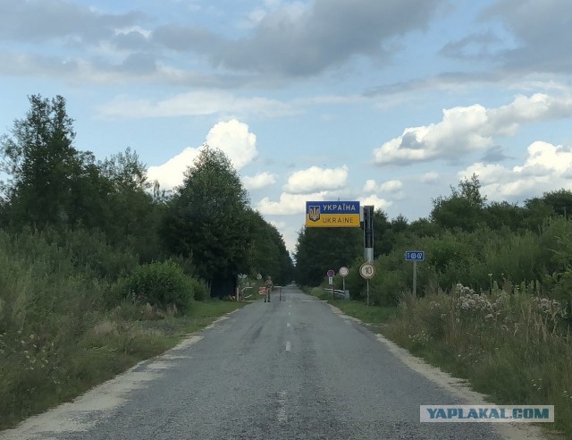 Владимир Меньшов: Невозможно уже. Тема Украины обсасывается и вдоль, и поперёк