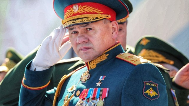 Кто из знаменитостей служил в армии