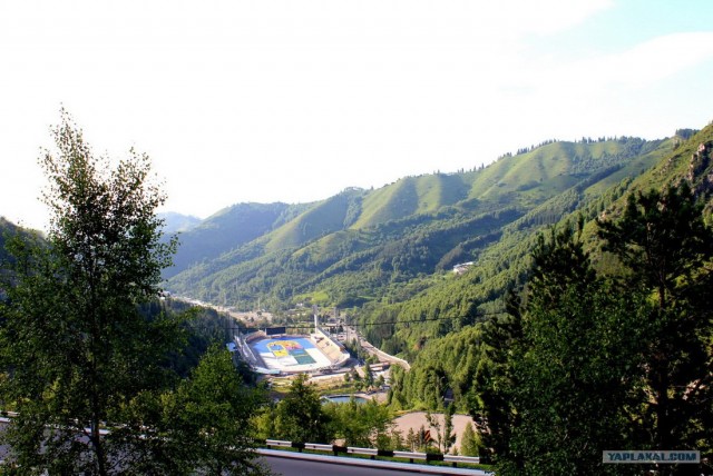 Алматы 2011: город контрастов