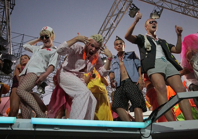 Z-18: В Крыму стартовал «КаZантип»!