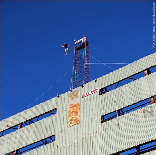 В Севастополе человек поджёг себя у всех на глазах