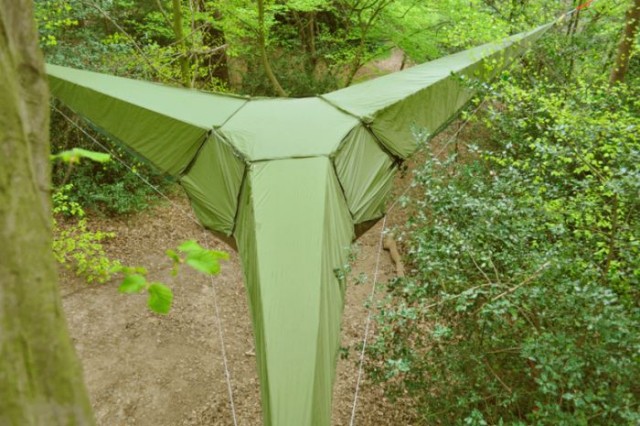 Очень необычная подвесная палатка