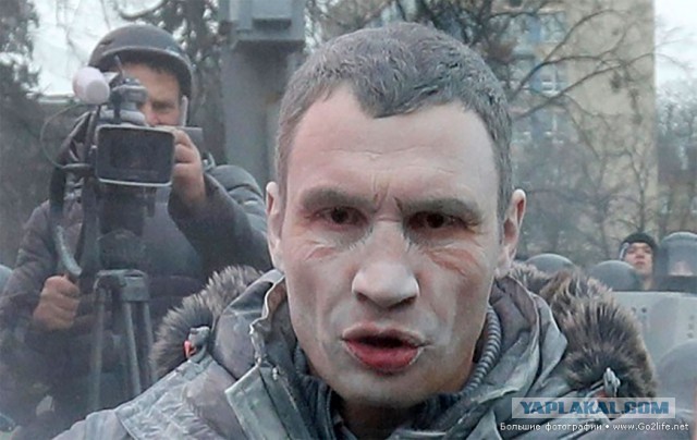 Кличко не увидел у «Азова» ни нацистской символики, ни нарушений прав человека