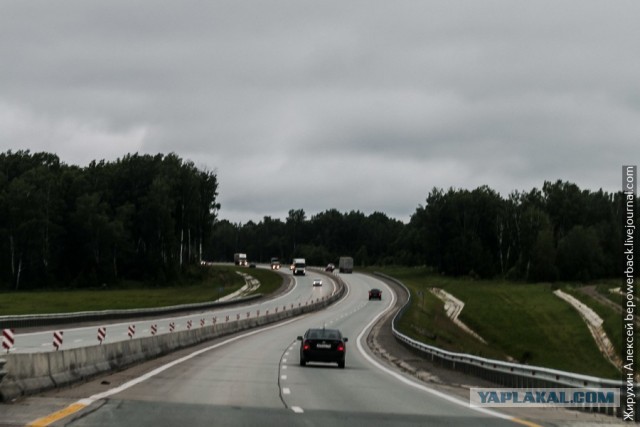 Есть ли дороги в России? Проехал до Магадана на машине и посмотрел