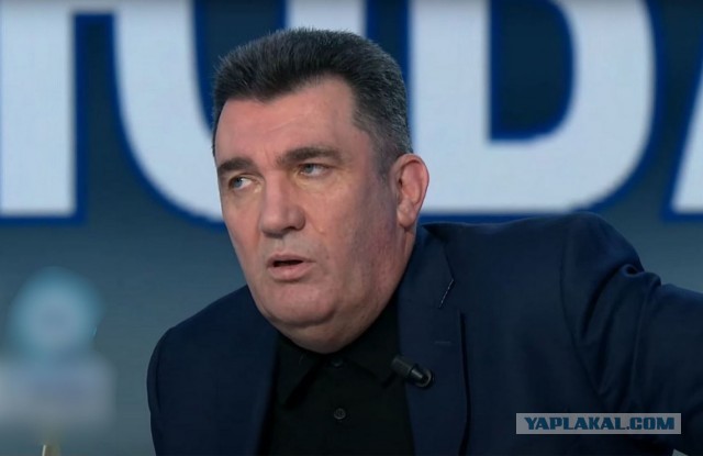 Украине следует избавиться от кириллицы и перейти на латиницу, заявляет секретарь СНБО Украины