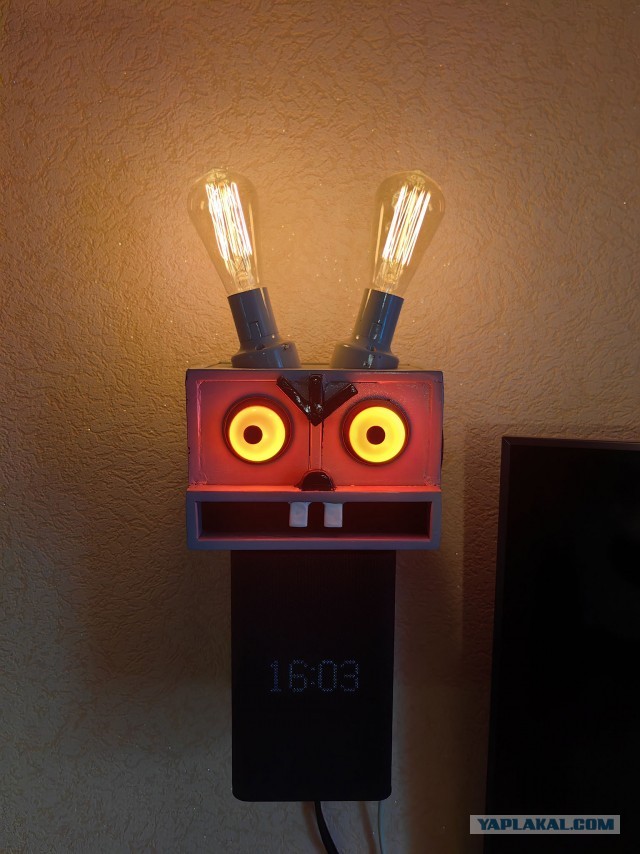 Новогодний апгрейд колонки от Яндекса