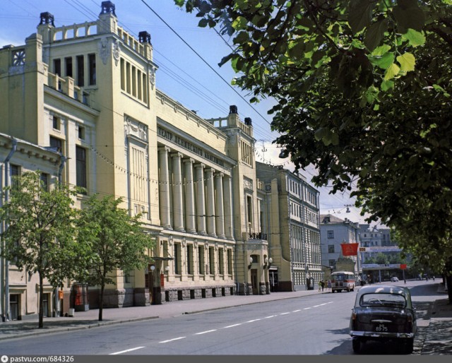Так с 1960-х годов изменились Москва. Из серии было - стало