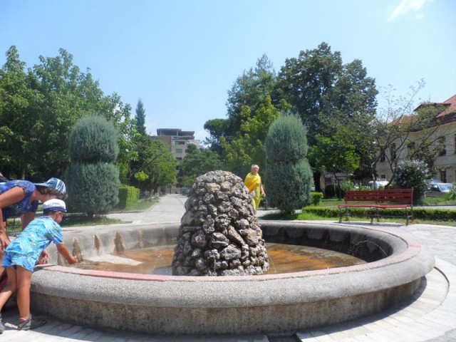 Албания 2013