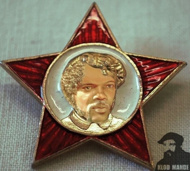 В России хотят возродить пионеров, октябрят и комсомольцев