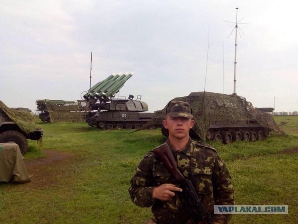 Украинского солдата затравили за фото