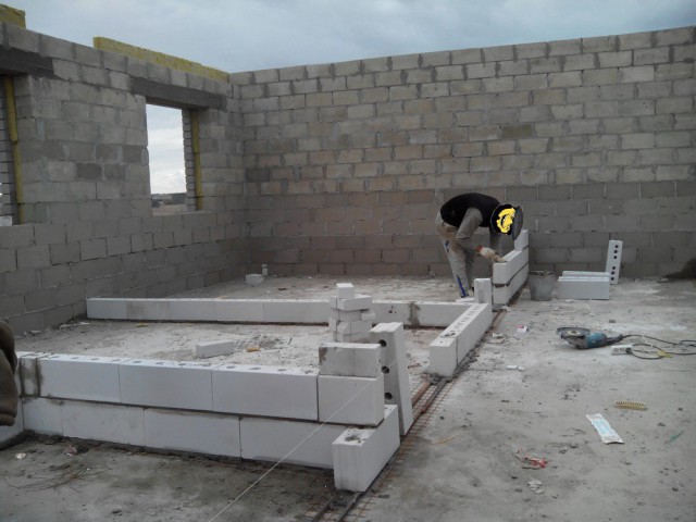 Стройка-постройка длинною в... 120м2+гараж 40м2