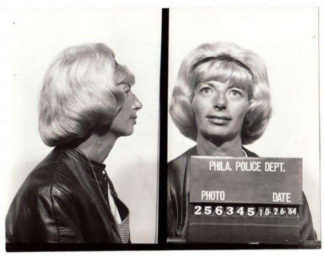 Плохие девочки: фото американских преступниц 60-х годов XX века