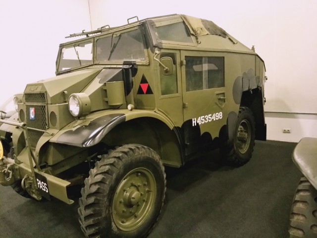 Про выставку редких и антикварных автомобилей